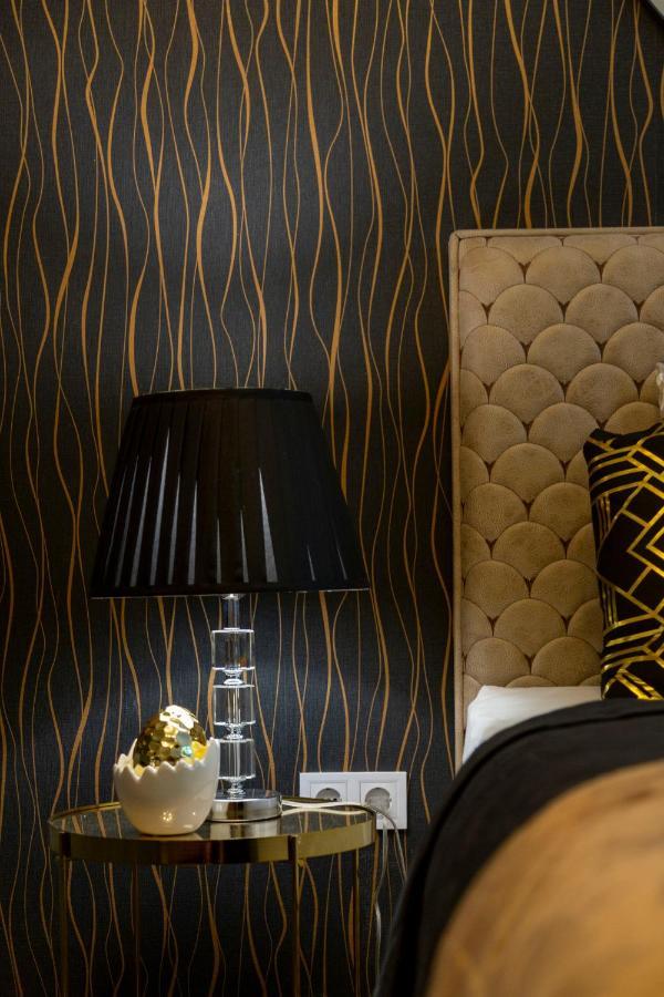 Stylish Quentin Apartment In The King Street Budapest Exterior foto